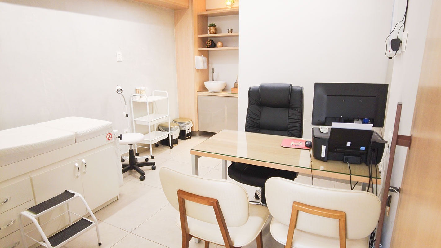 Sala do consultório Dra Iara Fantini - ginecologista